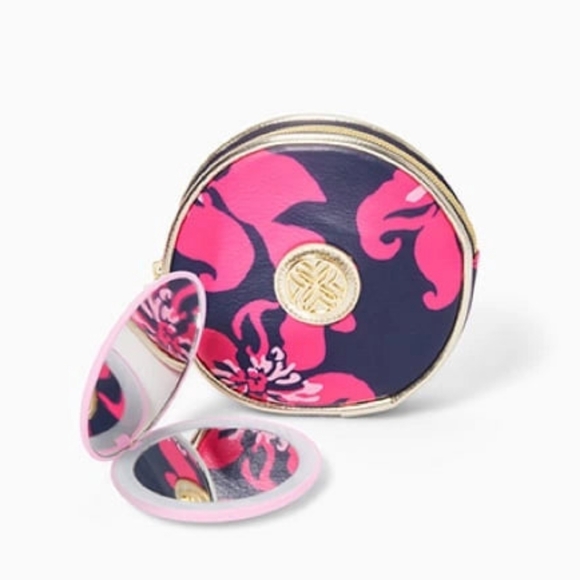 Lilly Pulitzer Travel Mirror w/Pouch And Makeup Brush Set - Picture 3 of 4